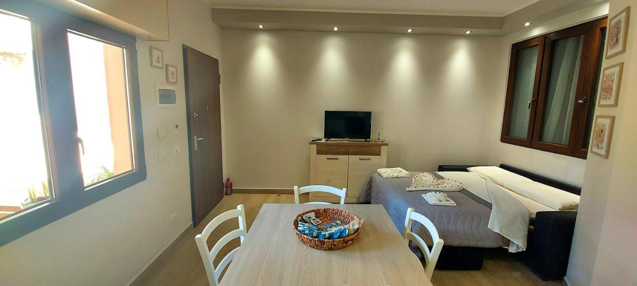 Villa Casa Parisi Agnone Bagni Esterno foto